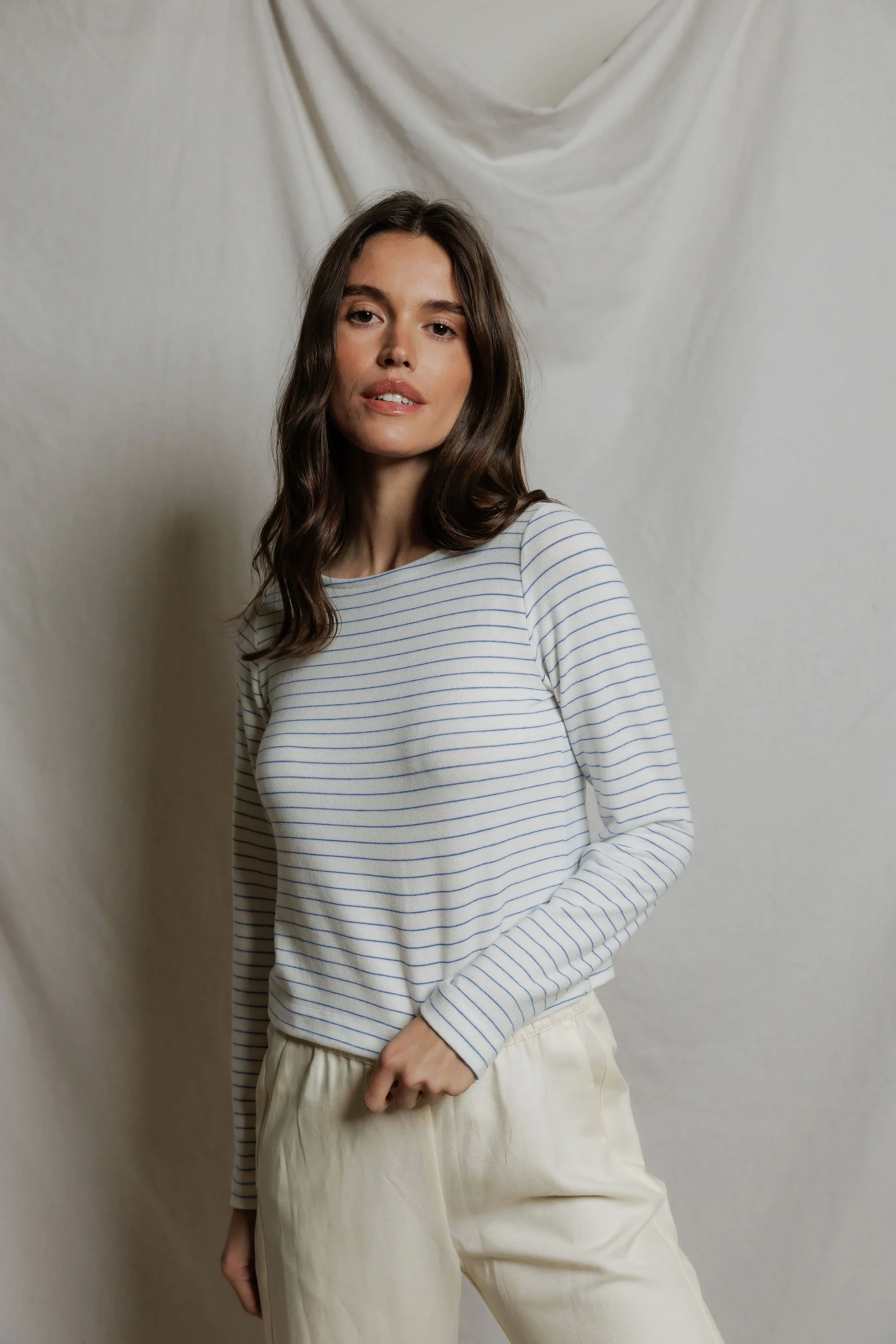 ainsley - Image 6
