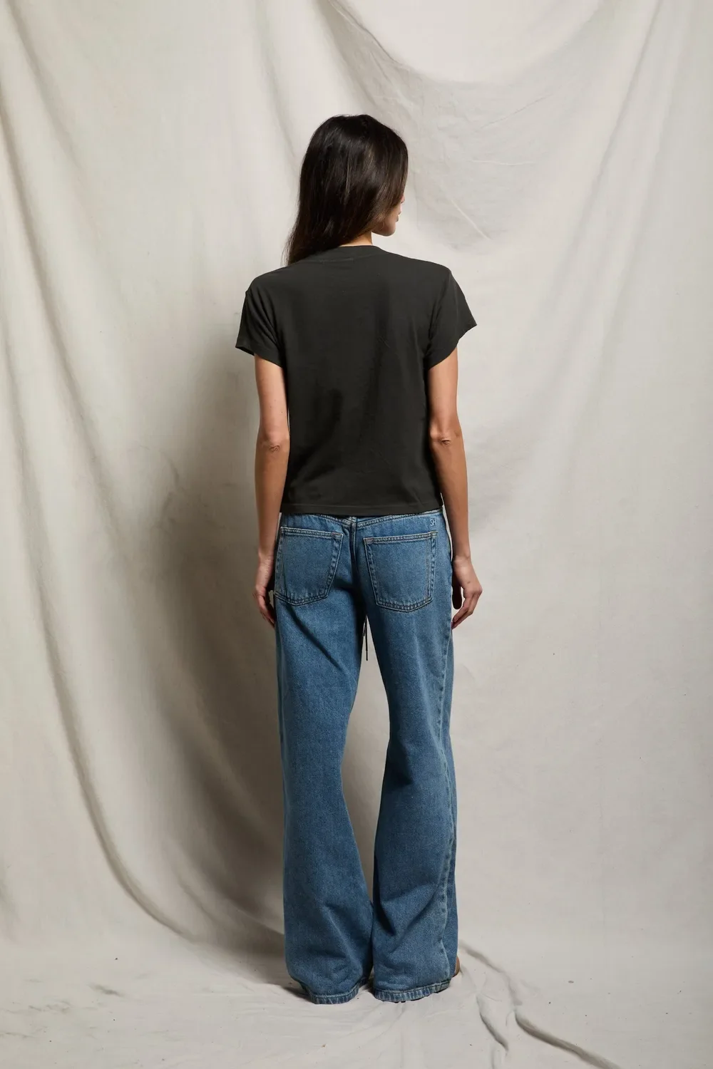 alanis - Image 24