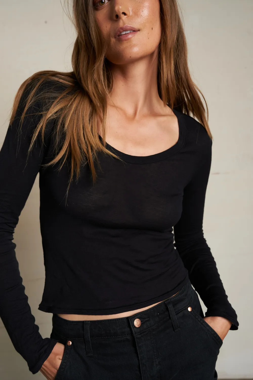 angie - Image 9