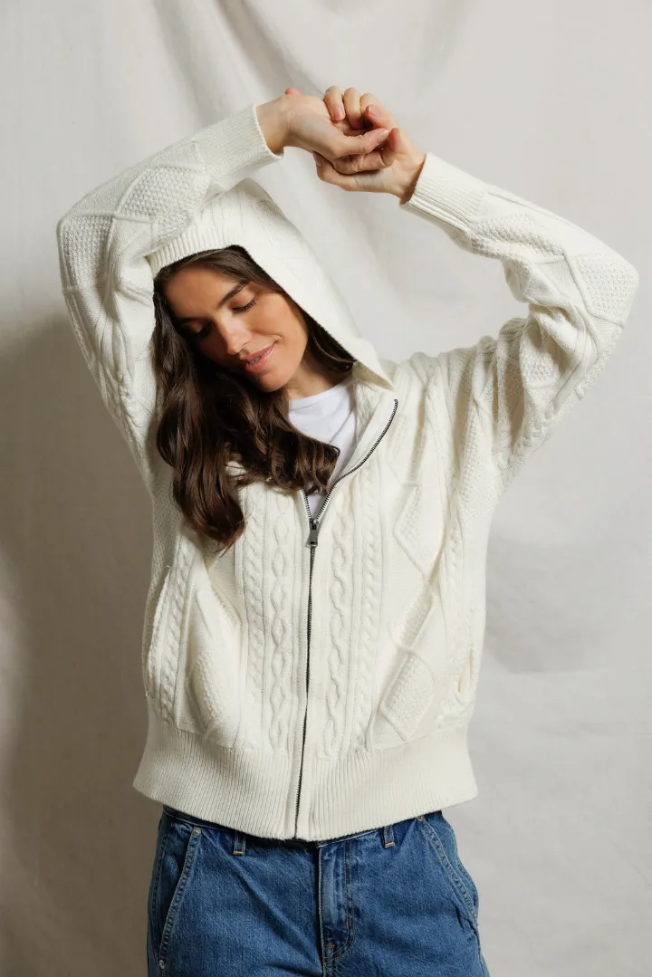 brady - Image 13