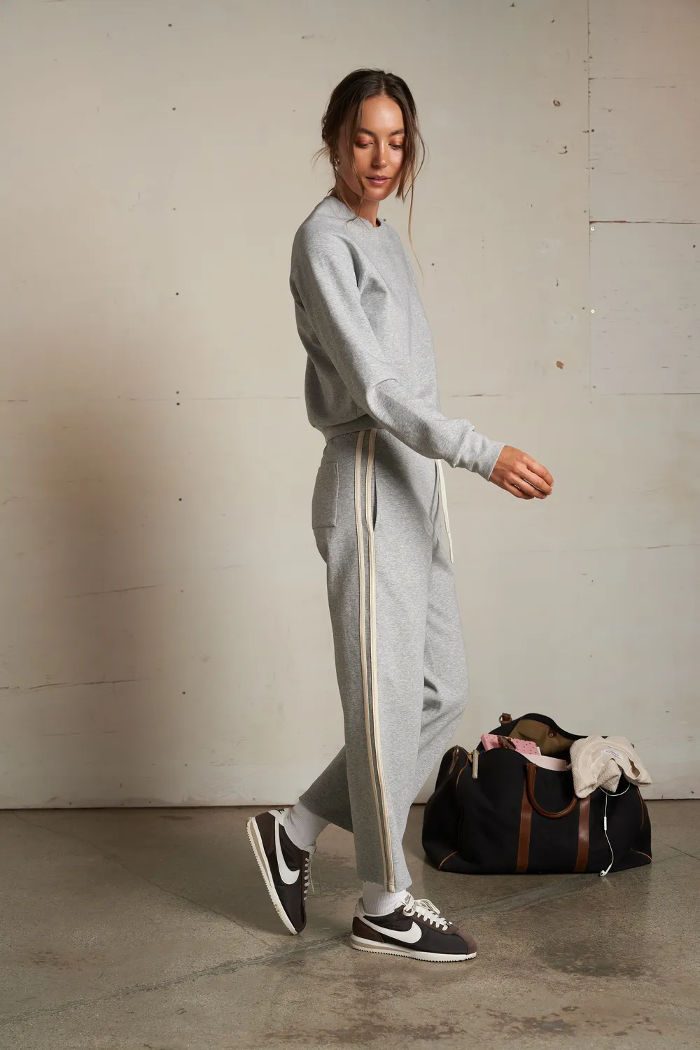 claud - Image 3