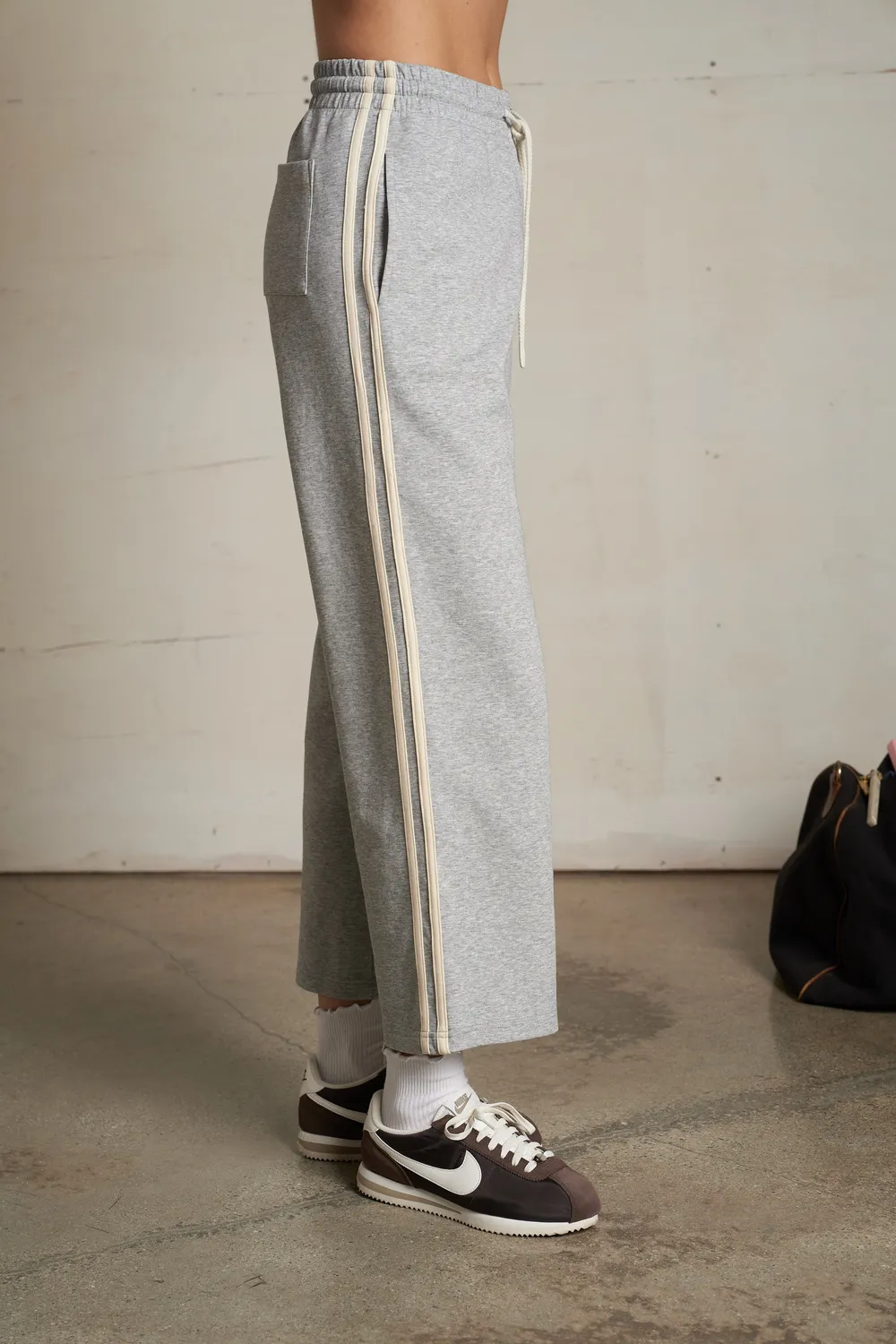claud - Image 6