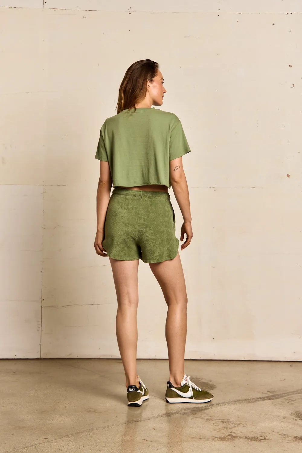 courtney - Image 39