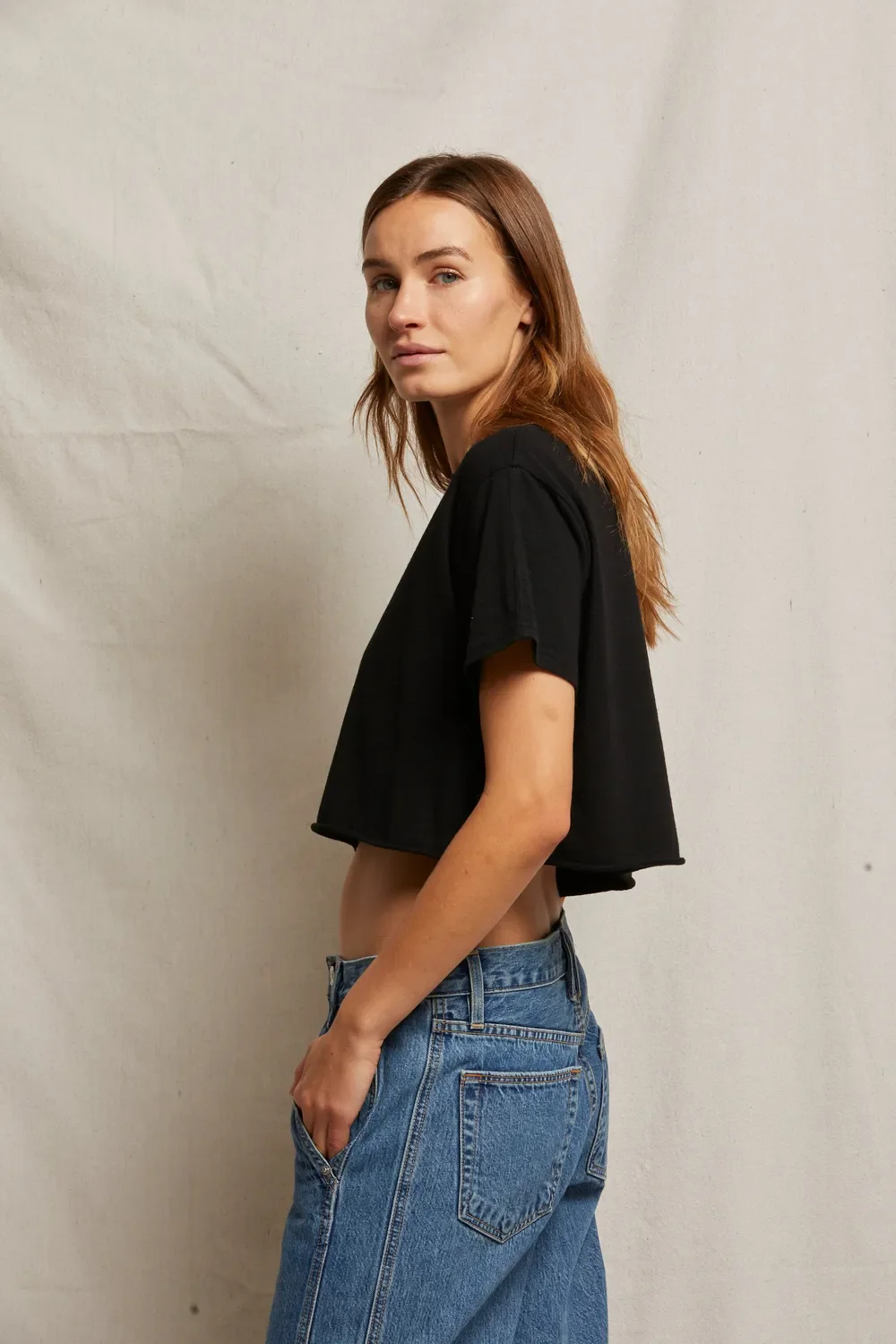 courtney - Image 8