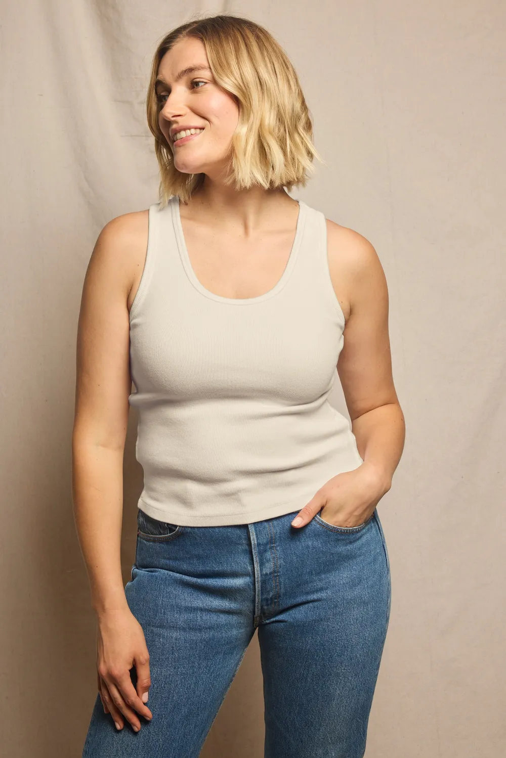 debbie - Image 19
