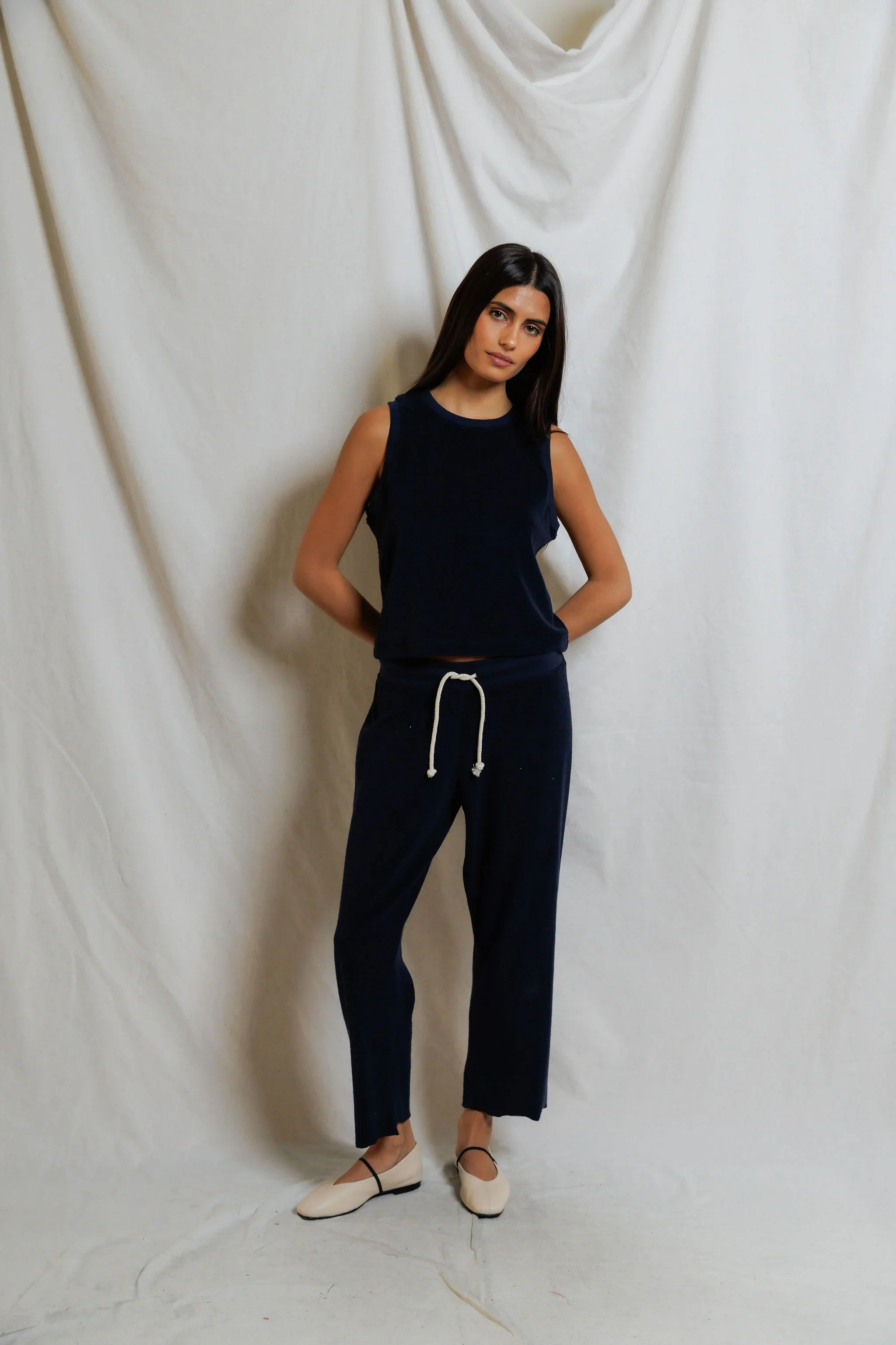 esther - Image 21