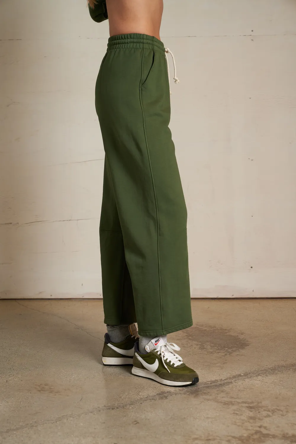 fallon - Image 12