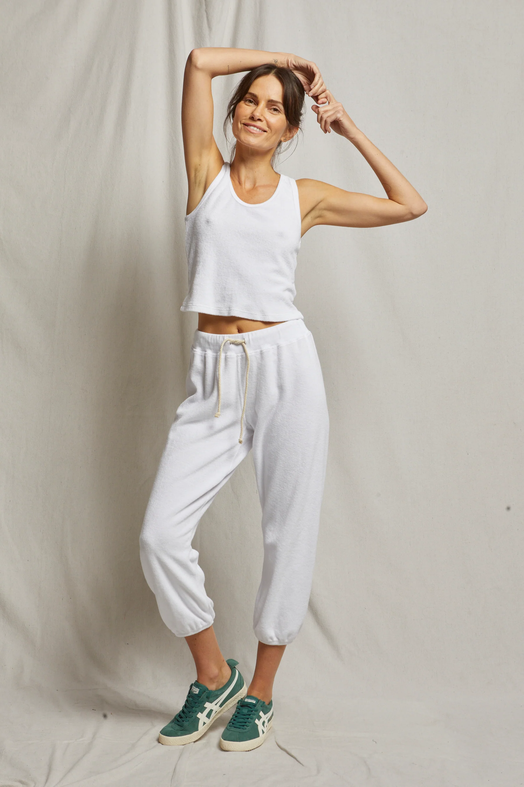 gogo - Image 25
