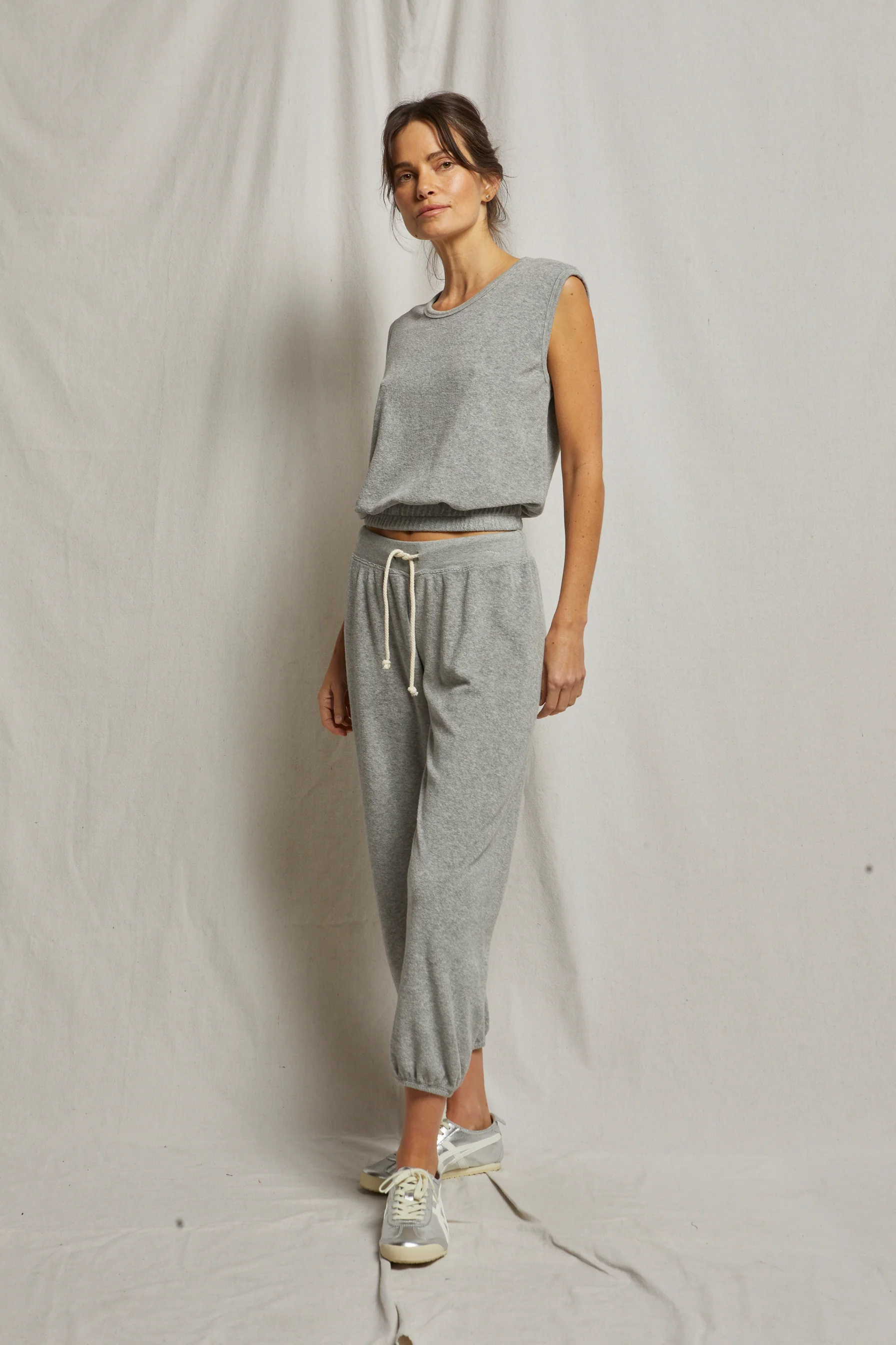 gogo - Image 28