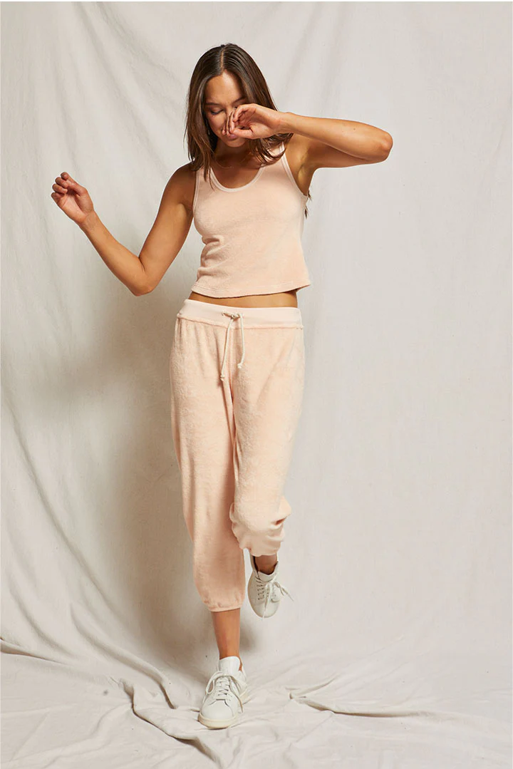 gogo - Image 34