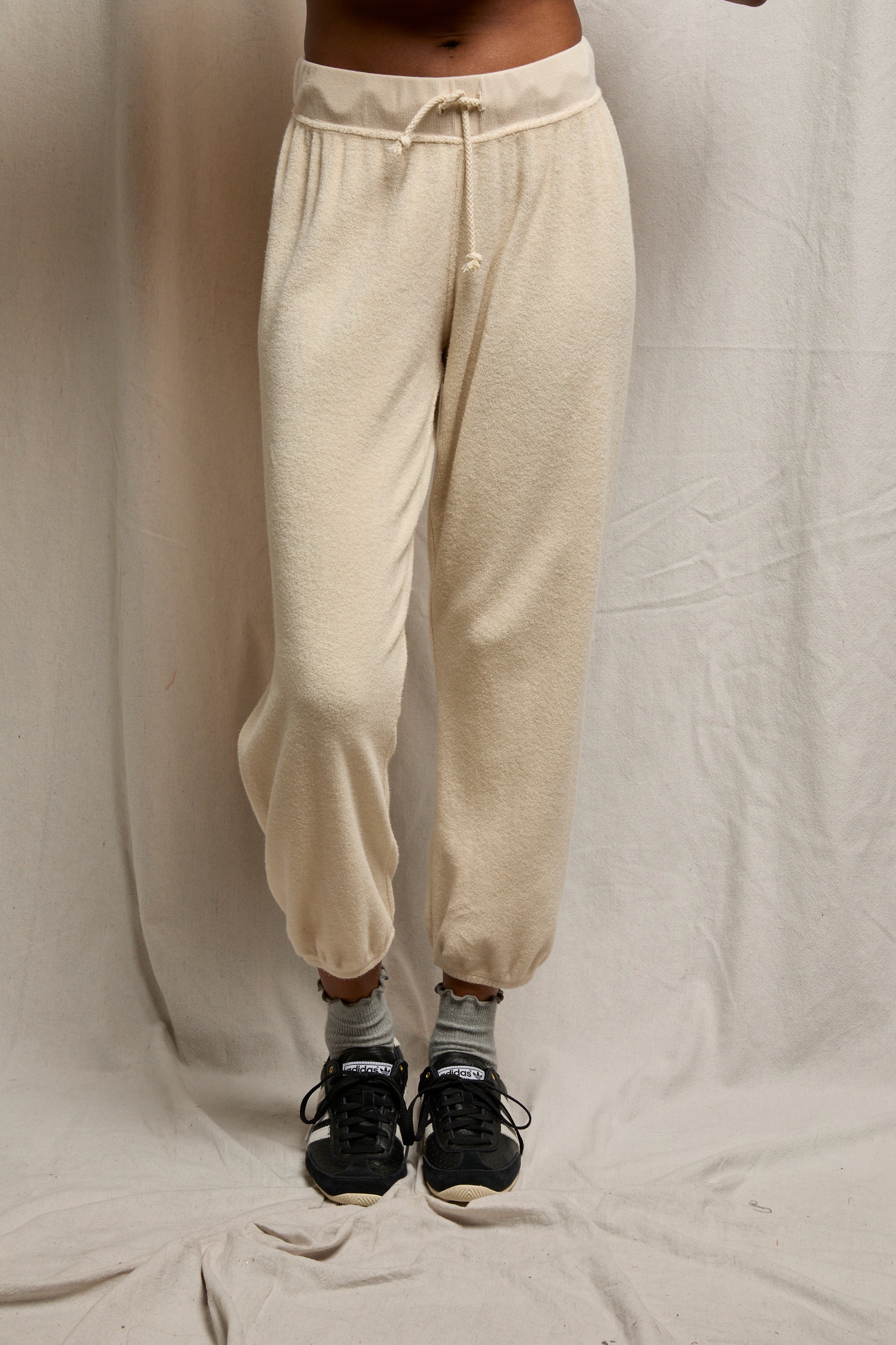 gogo - Image 7