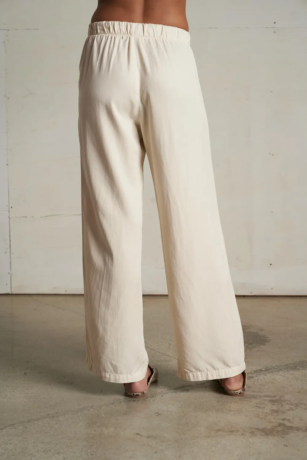 hana - Image 4