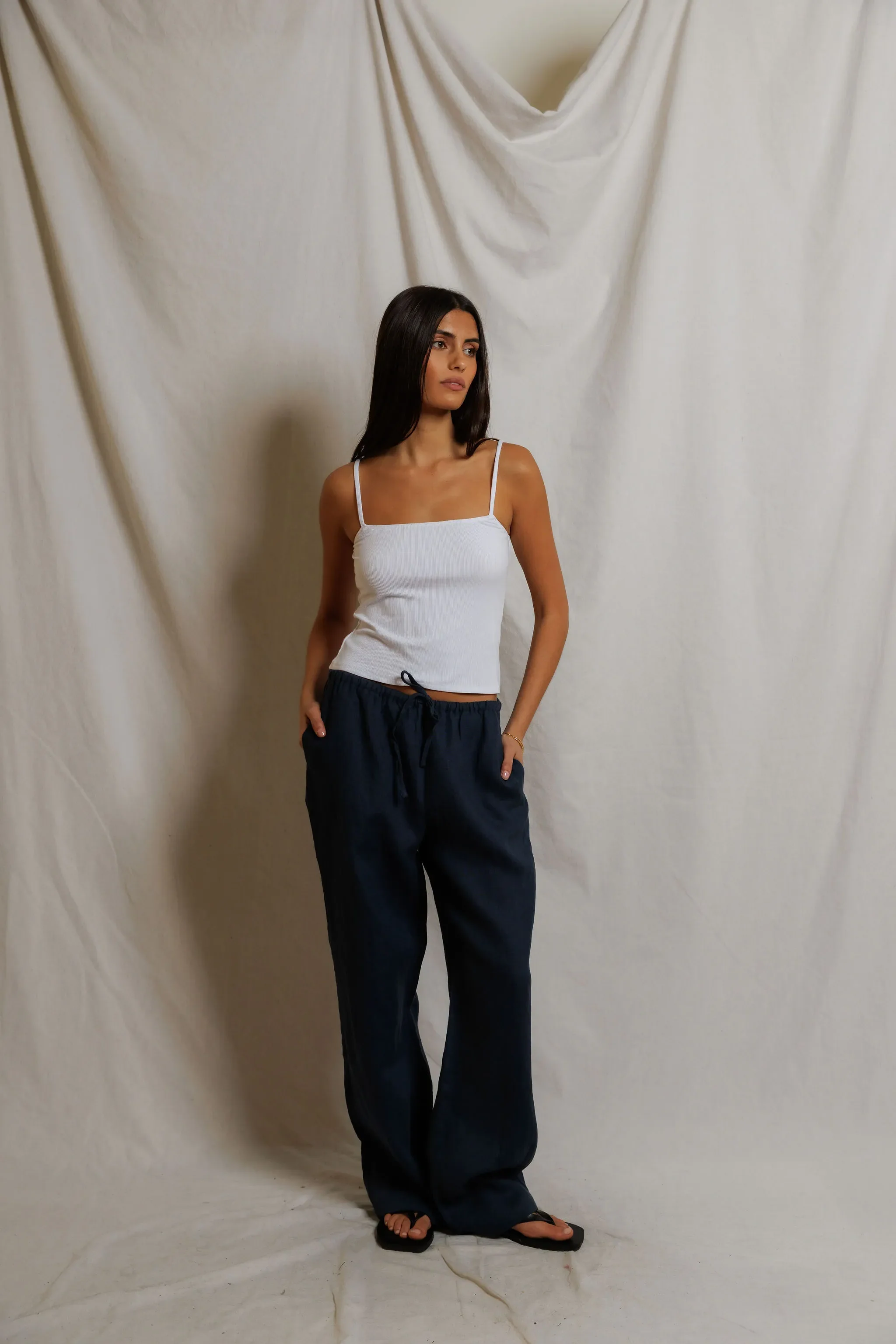 lorana - Image 3