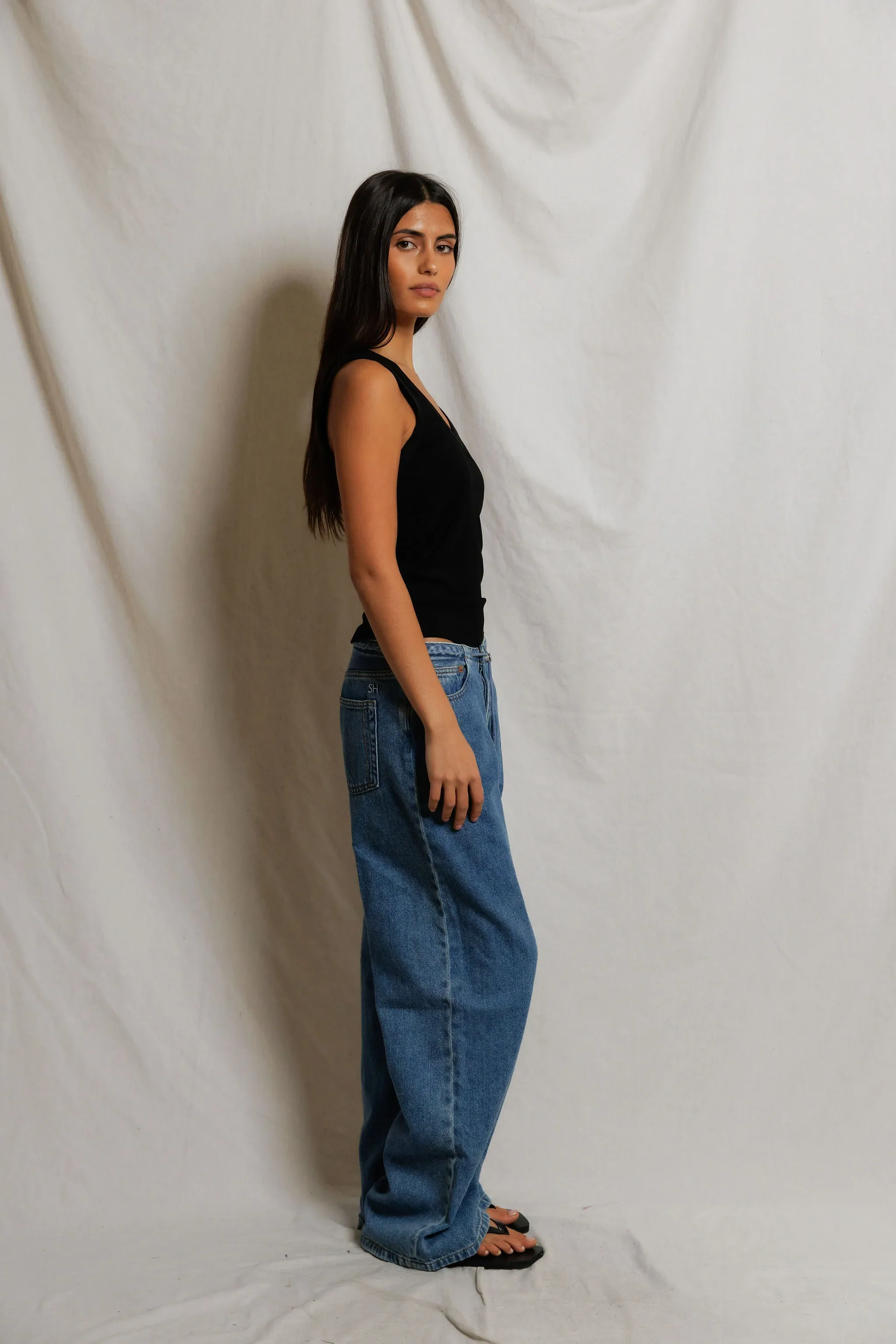 mallory - Image 16
