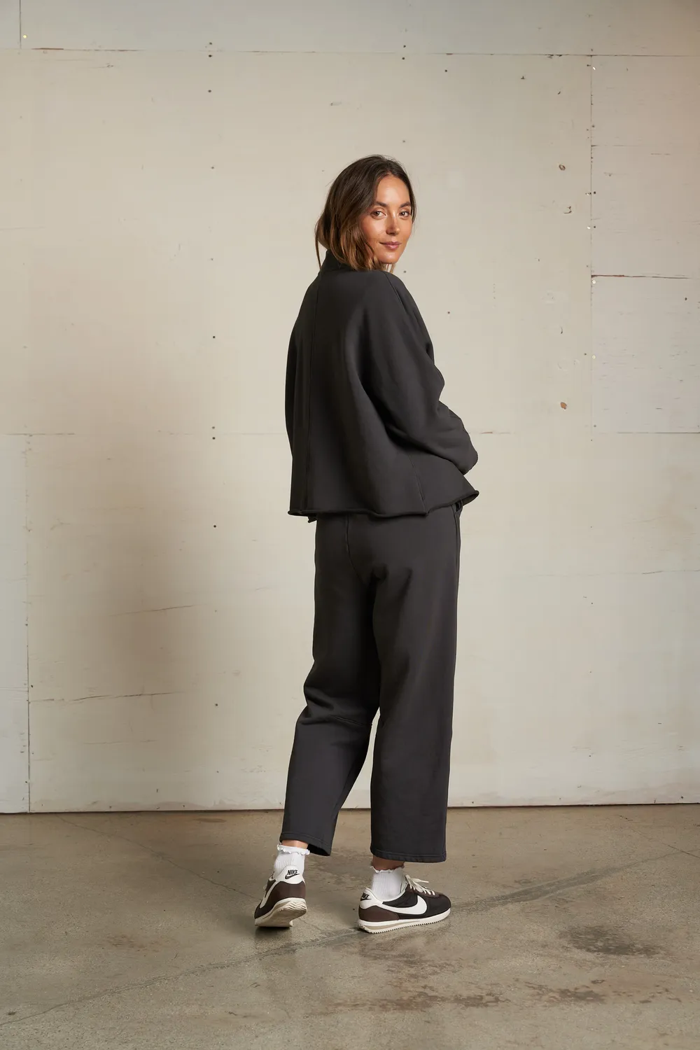 olivia - Image 8