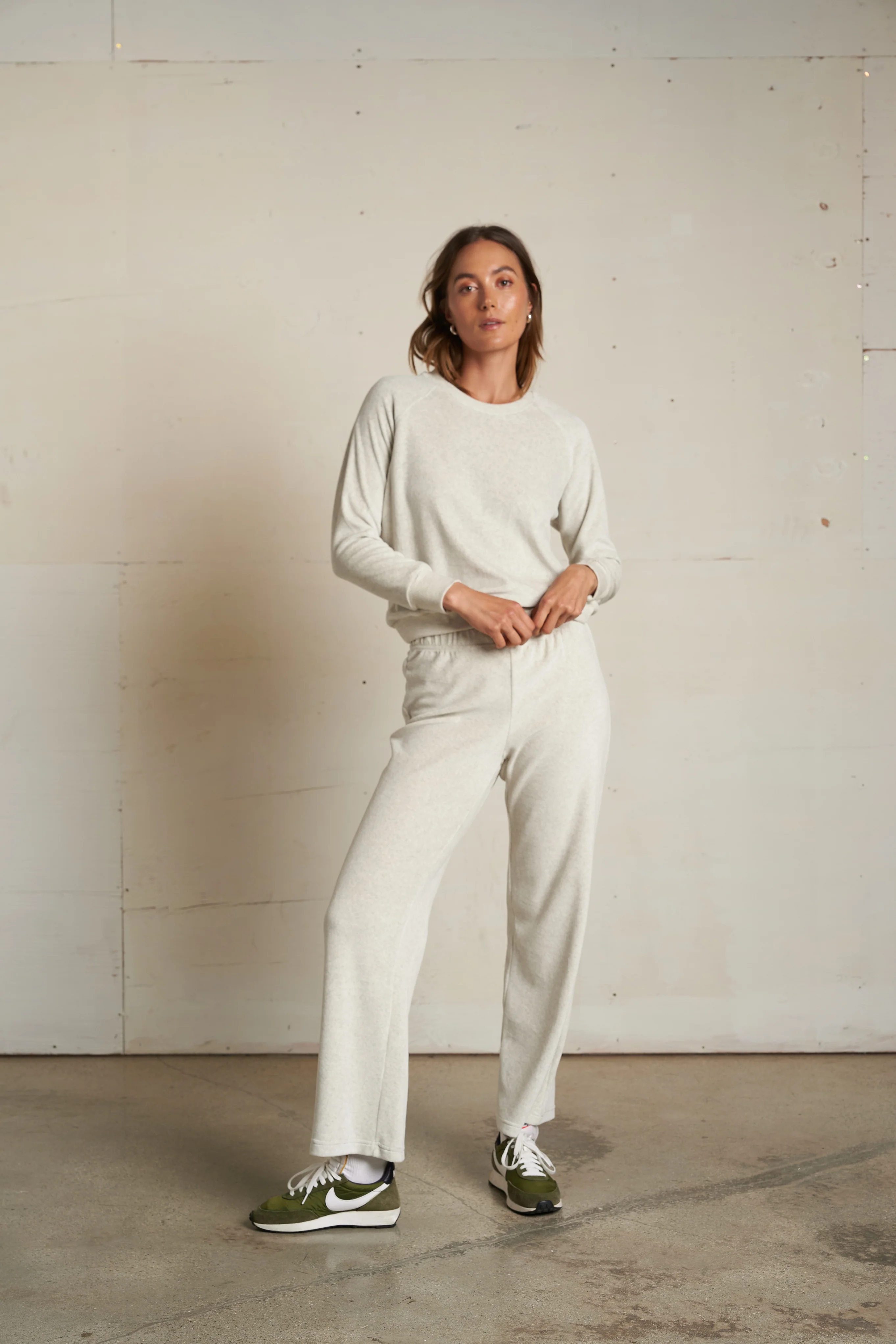stella - Image 3