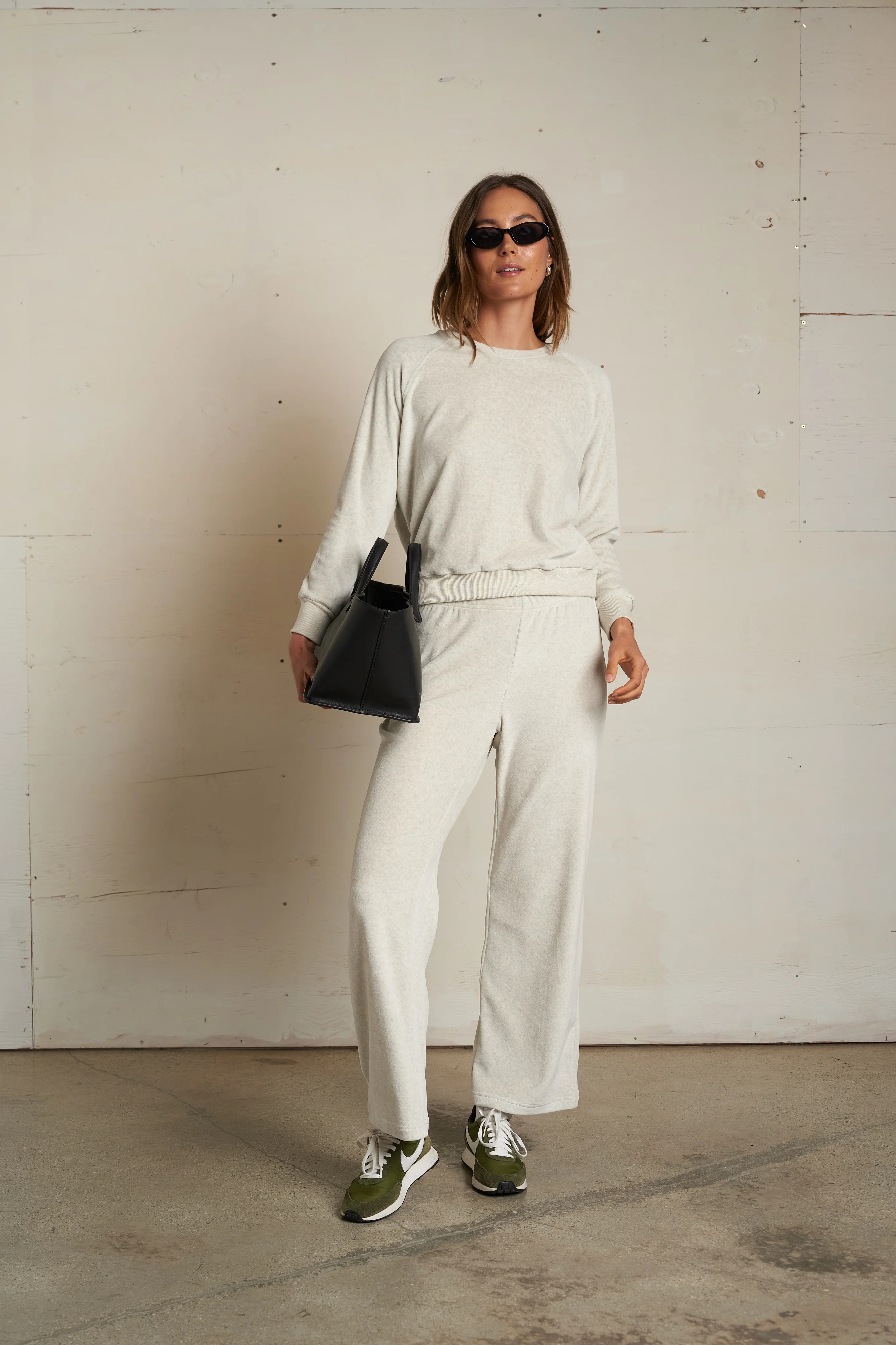 stella - Image 4